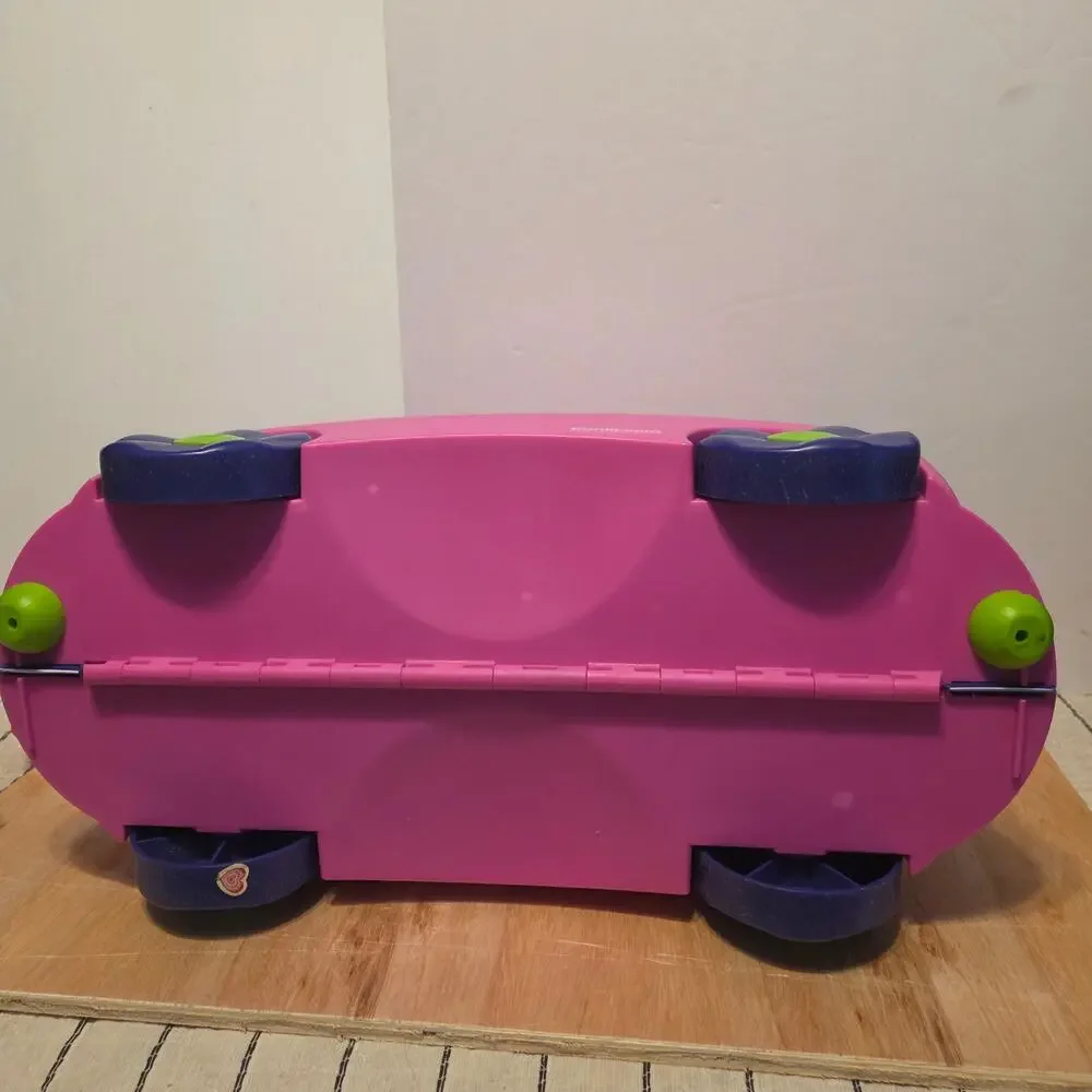 Trunki Trixie ride-on Kid's Suitcase pink & purple, purple and lime green wheels